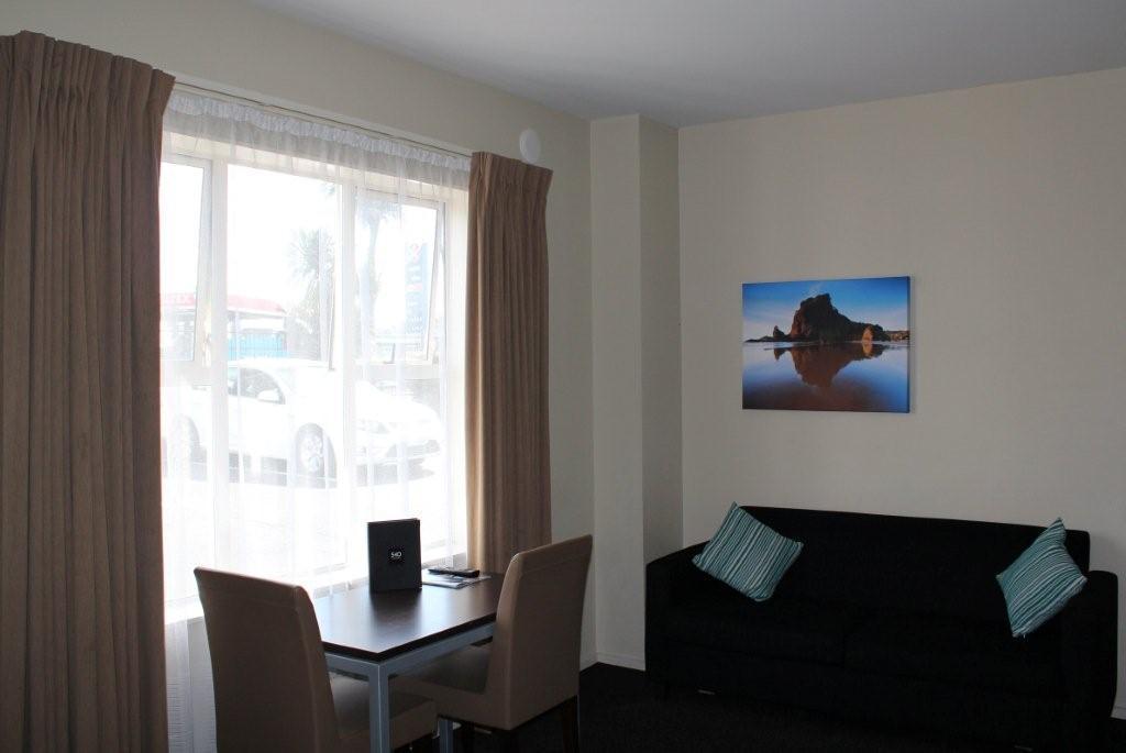 540 On Great South Motel Оукланд Екстериор снимка